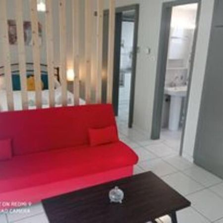 Lemon - Happyhostgr - Downtown Apartment فولوس المظهر الخارجي الصورة