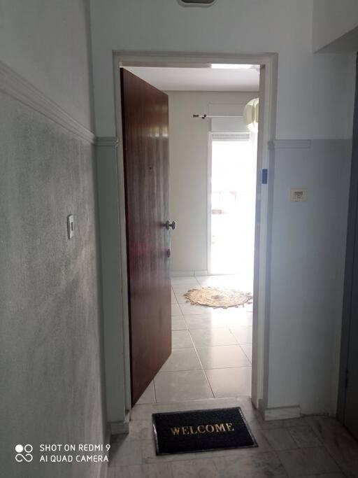 Lemon - Happyhostgr - Downtown Apartment فولوس المظهر الخارجي الصورة